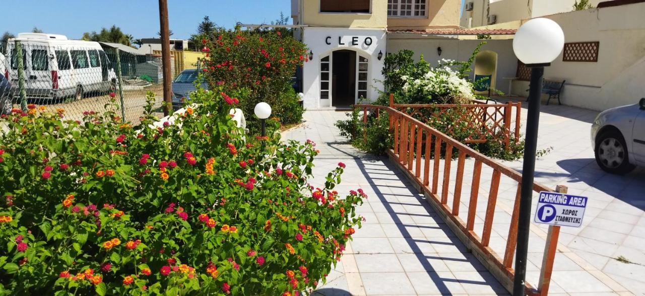 Cleo Rooms 250M From The Beach Mália Exterior foto