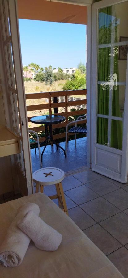 Cleo Rooms 250M From The Beach Mália Exterior foto