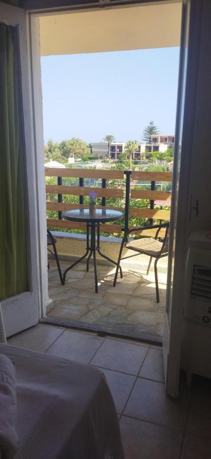 Cleo Rooms 250M From The Beach Mália Exterior foto